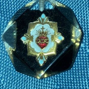 Lucite sacred heart pendant/charm
